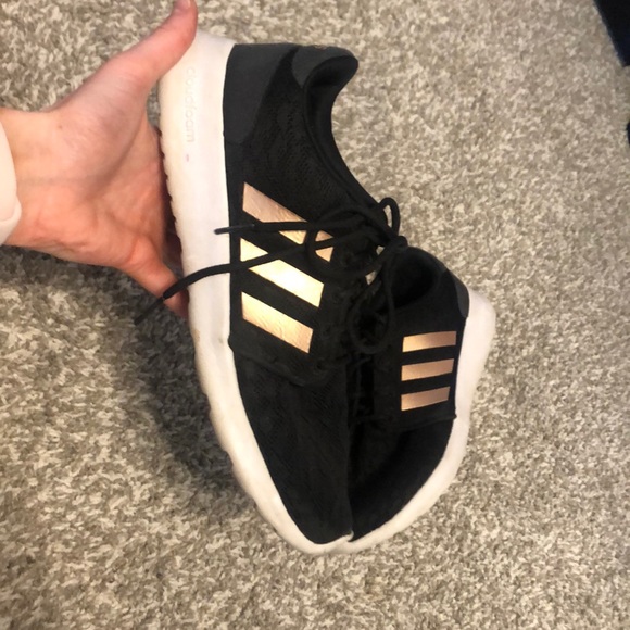 adidas Shoes - ADIDAS CLOUDFOAM || SIZE 9